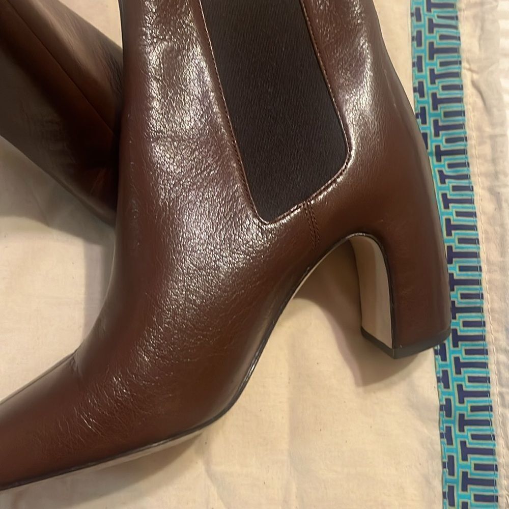 NEW TORY BURCH Coco Brown/ Dark Leather Banana Chelsea Boots 6.5 $578 - Picture 11 of 11